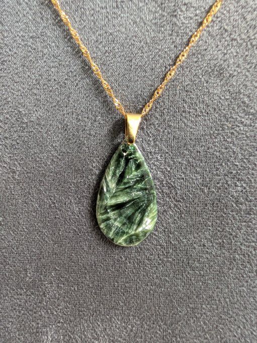 Collier en Séraphinite
