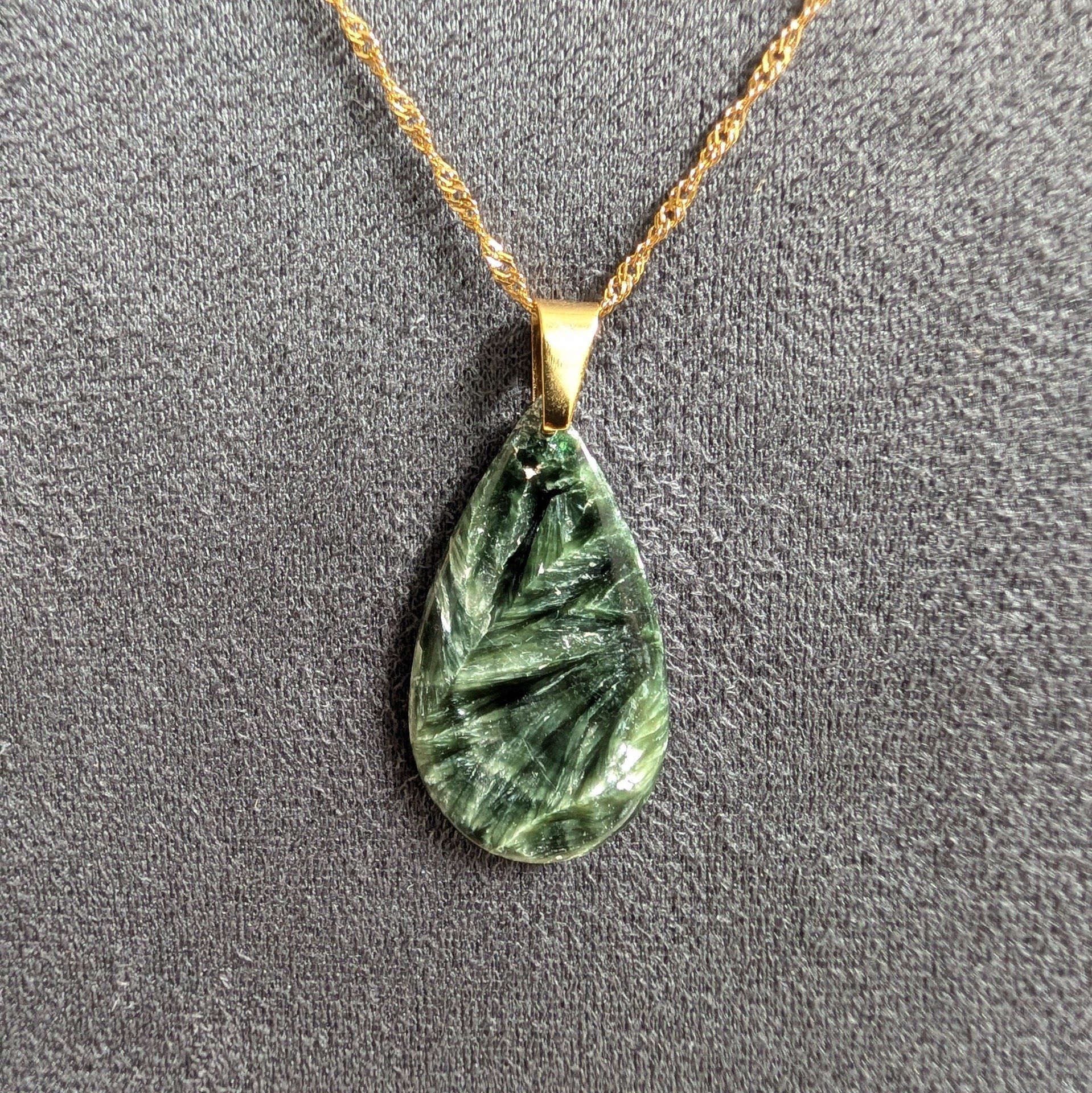 Collier en Séraphinite