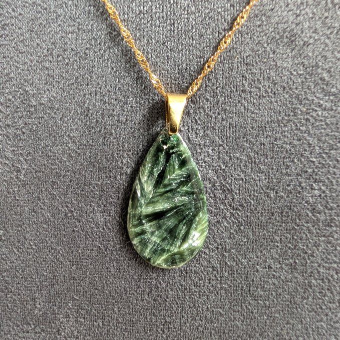 Collier en Séraphinite